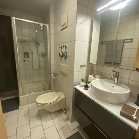 Residenz Lisa- Wohnen Auf Zeit Apartamento